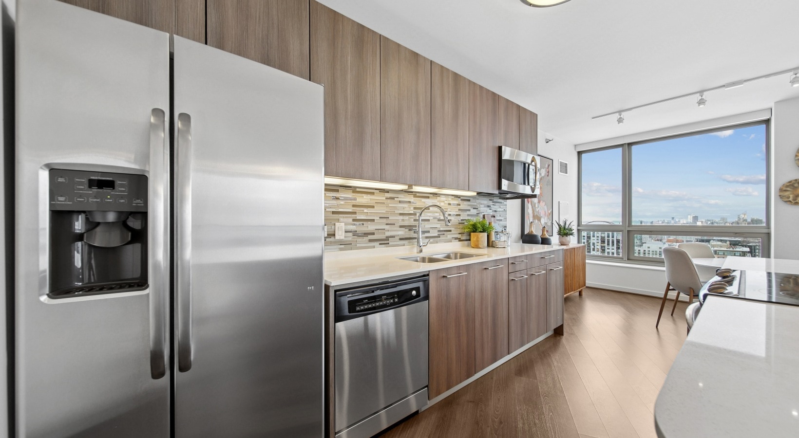 Building Photo - 444 N Orleans St