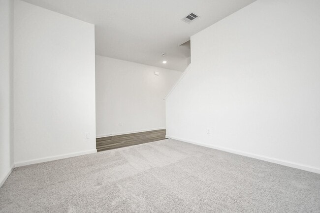 Building Photo - 5902 Bright Keel Dr