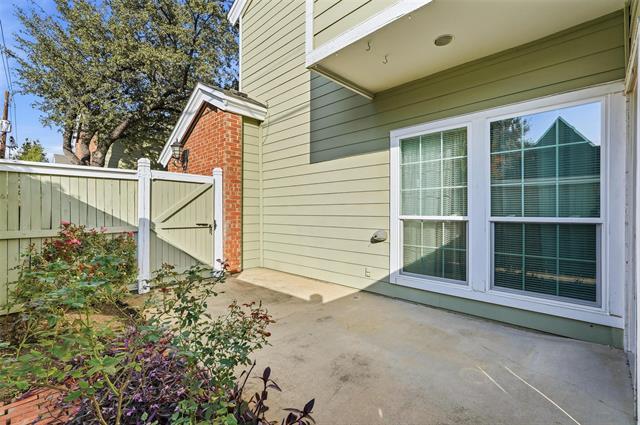 Building Photo - 6220 Bentwood Trail