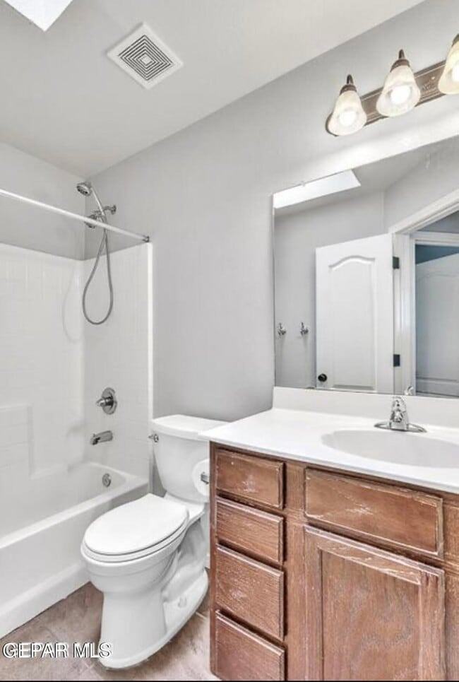 Building Photo - 12879 Hidden Grove Dr