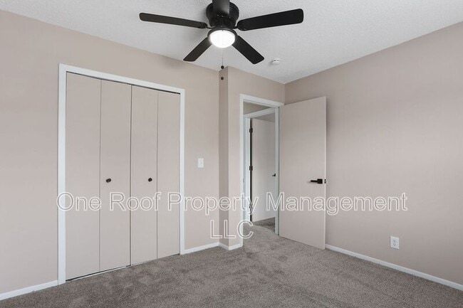 Building Photo - 701 Linwood Dr