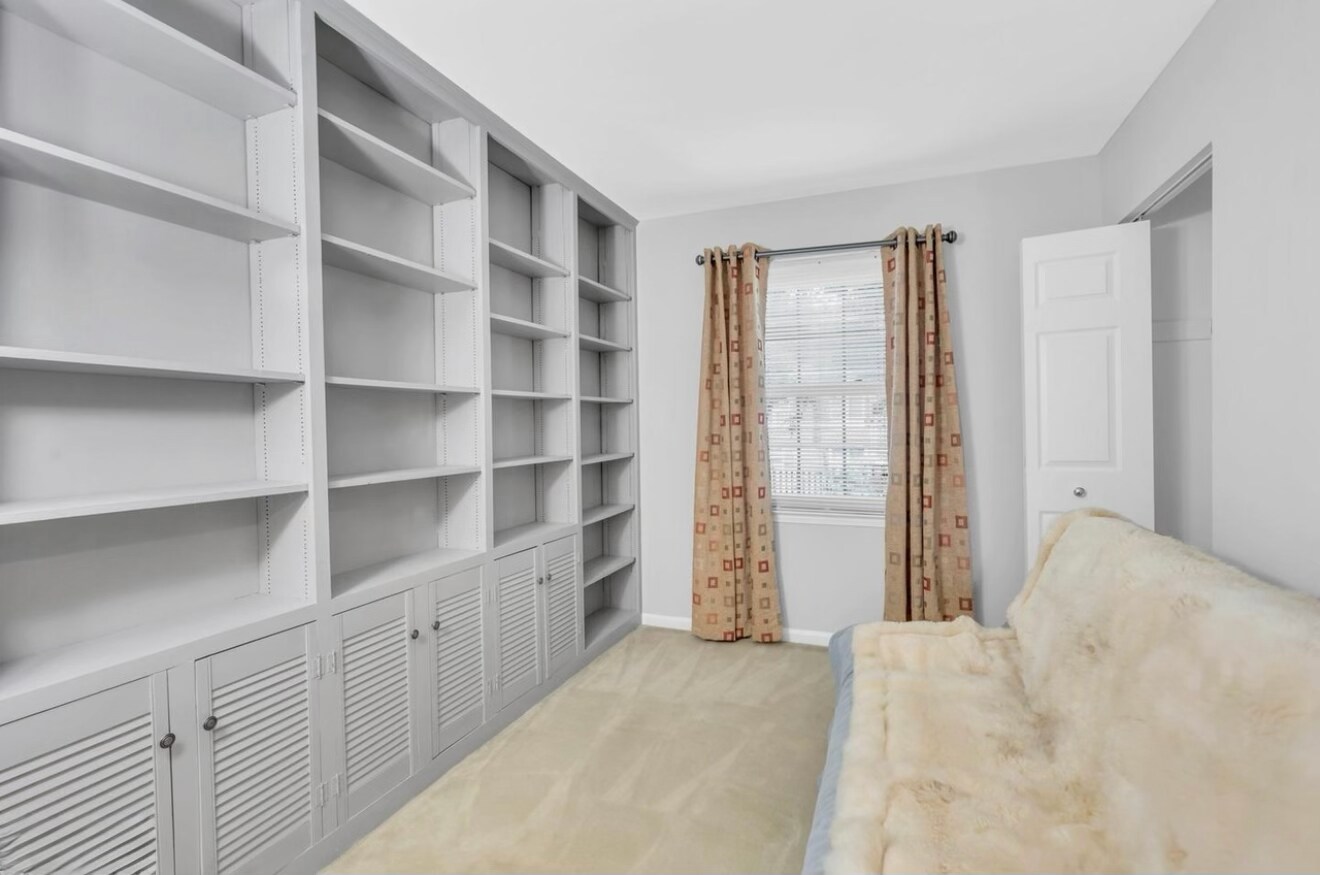 Building Photo - 4460 Limelight Ct