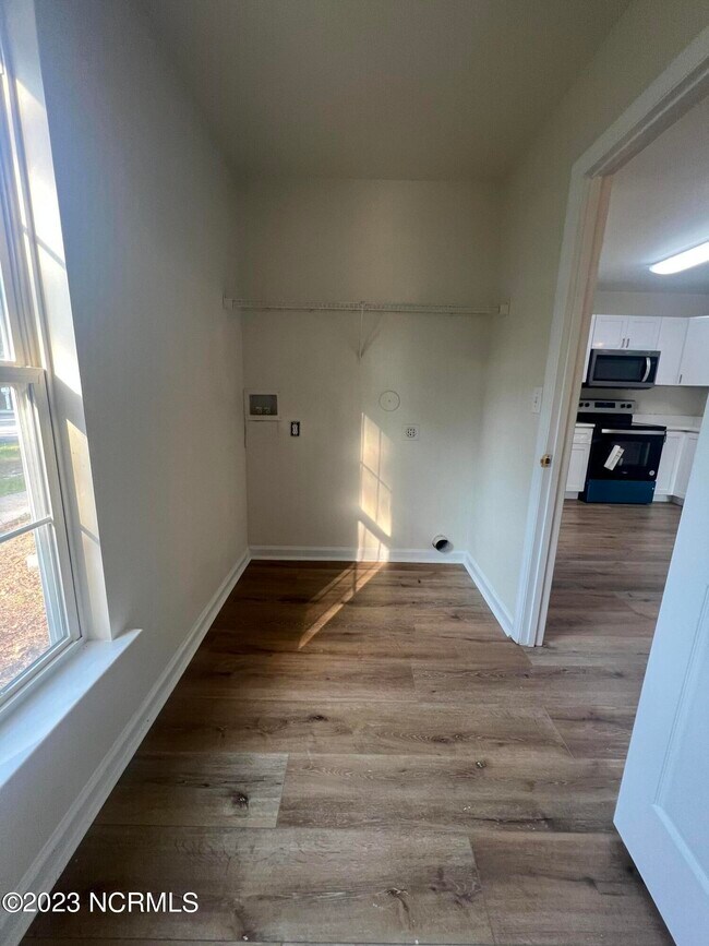 Building Photo - 1504 Amhearst Ct