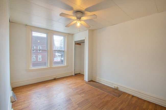 Building Photo - 618 West St