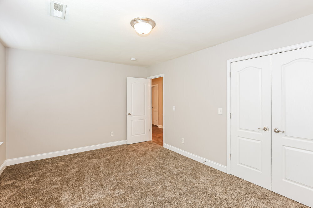 Building Photo - 6246 Silver Chime Way