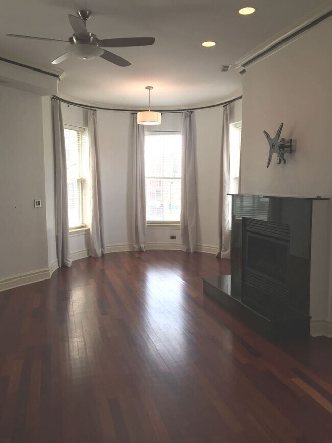 Building Photo - 36 S Ashland Ave