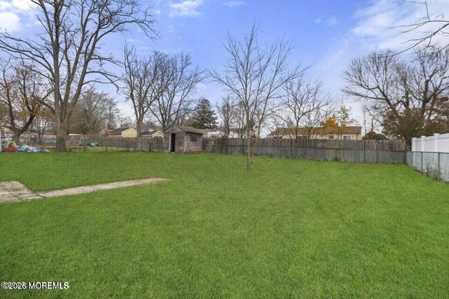 Building Photo - 28 Brandies Rd