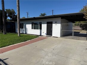 Building Photo - 583 W Gray St