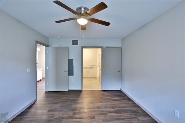 Building Photo - 2800 Sayles Blvd