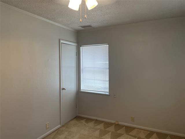 Building Photo - 725 Elmwood Dr