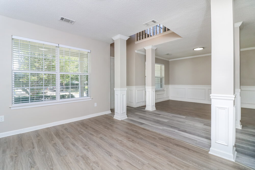 Building Photo - 166 Birchfield Way