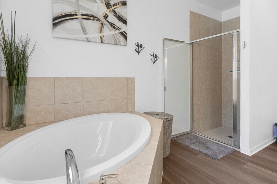 Building Photo - 4843 S Acree Point