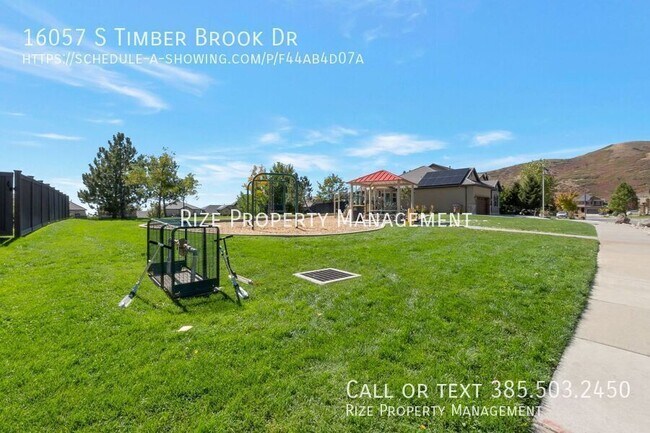Building Photo - 16057 Timber Brook Dr E
