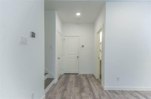 Building Photo - 663 Trail Side Dr