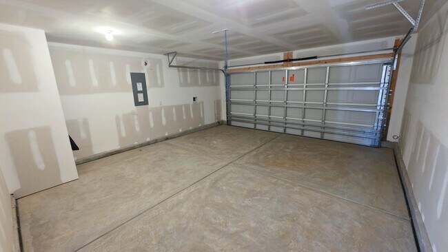 Building Photo - 150 Indigo Pl