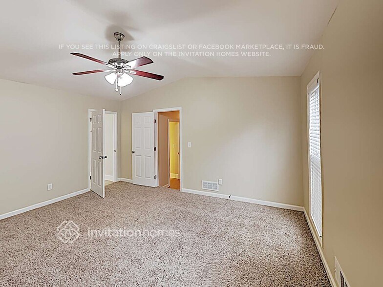 Building Photo - 5160 Legendary Ln
