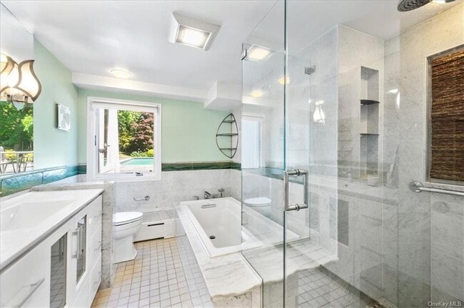 Building Photo - 112 Old Mountain Rd