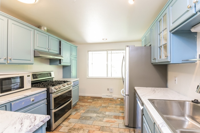 Building Photo - 2895 S Ingalls Way