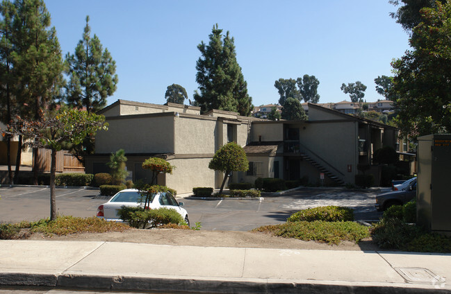 Building Photo - Chateau Shasta