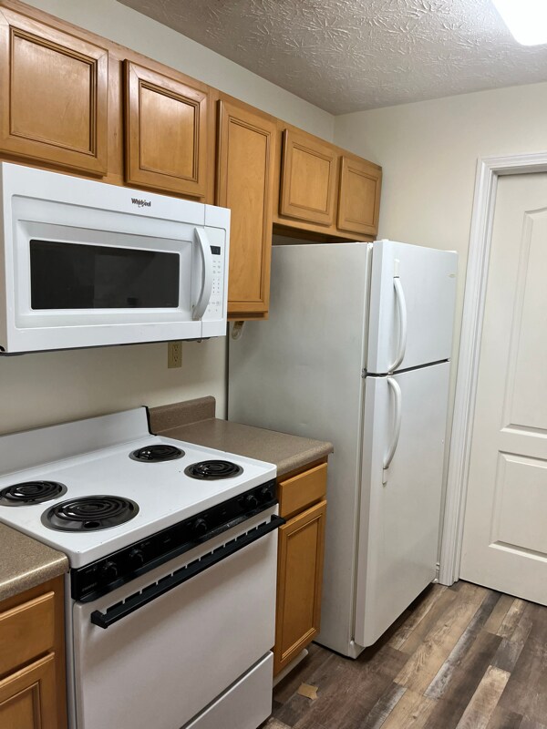 Building Photo - 2007 Halyard Ln