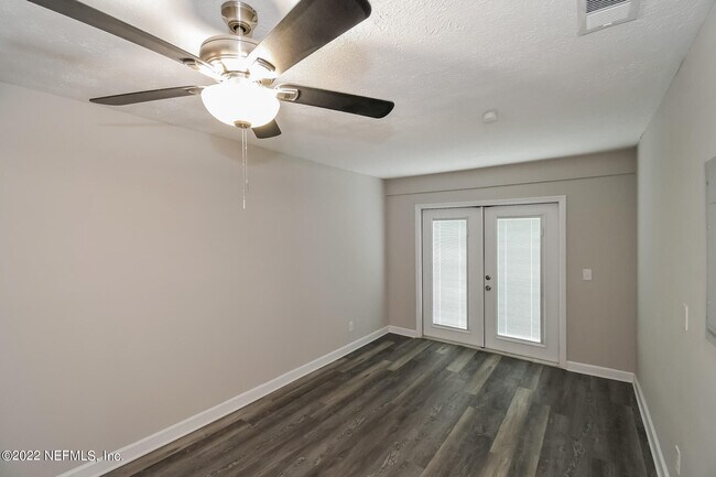 Building Photo - 9904 Moss Side Ln