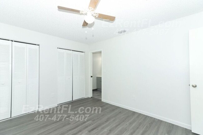 Building Photo - 5249 Champagne Cir