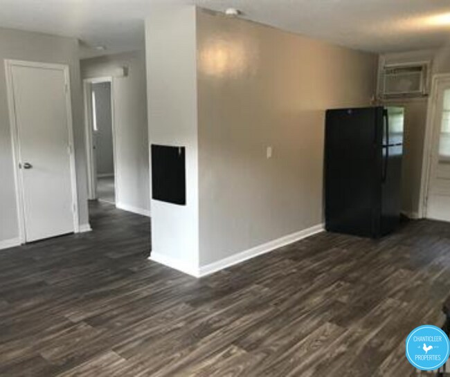 Building Photo - 1400 Creech Rd