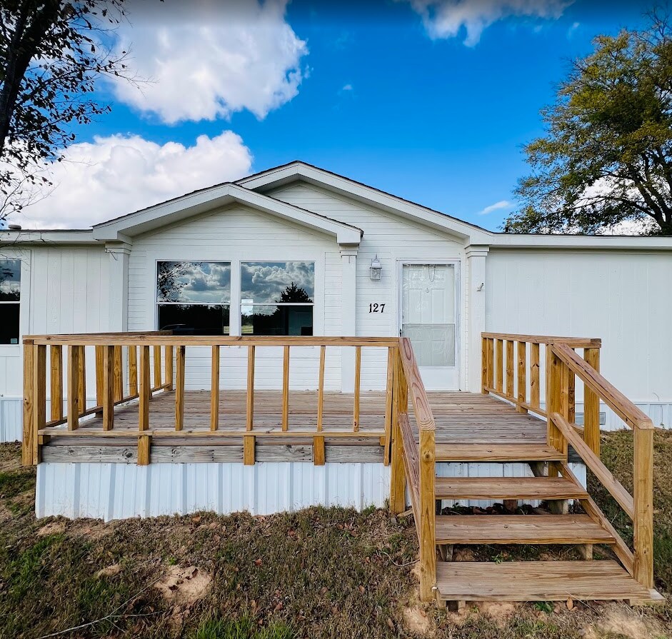 Building Photo - 127 County Road 3816