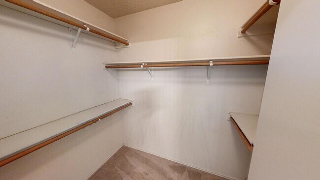 Building Photo - 2308 Darwin Cir