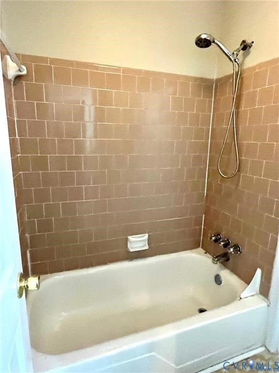 Building Photo - 18 Skipwith Green Cir