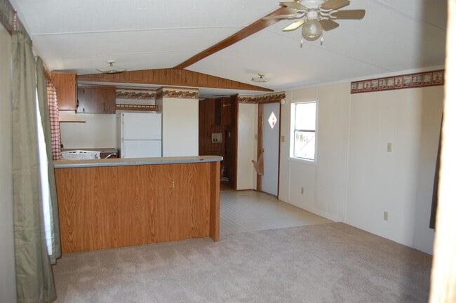 Building Photo - 1066 Natures Cove Rd