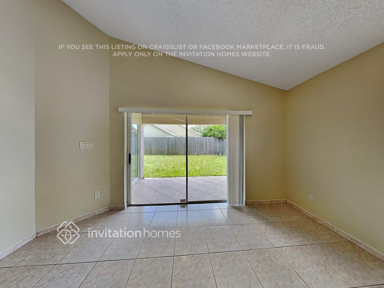 Building Photo - 3278 Bellingham Dr