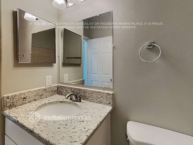 Building Photo - 3892 Manitoba Way