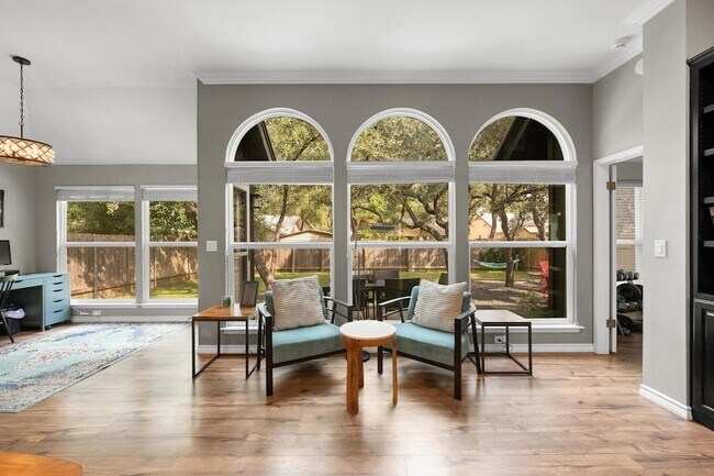 Building Photo - 8716 Bobcat Dr