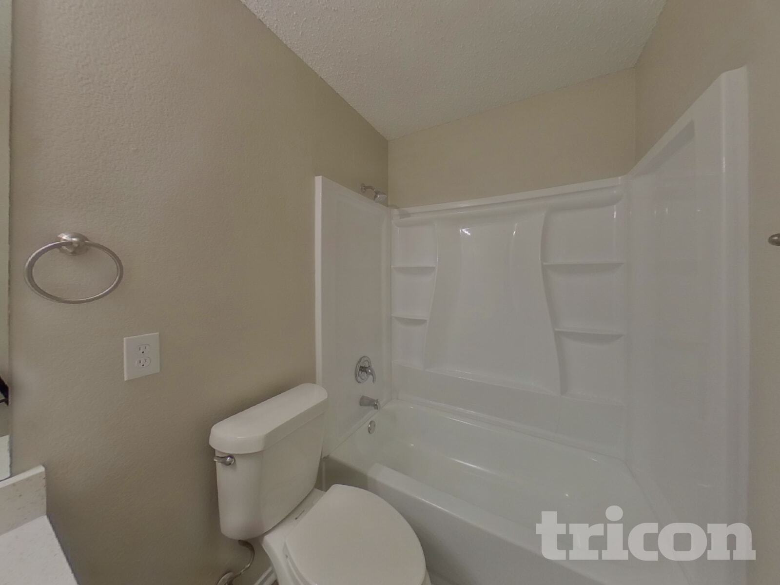 Building Photo - 3276 Raleigh Dr