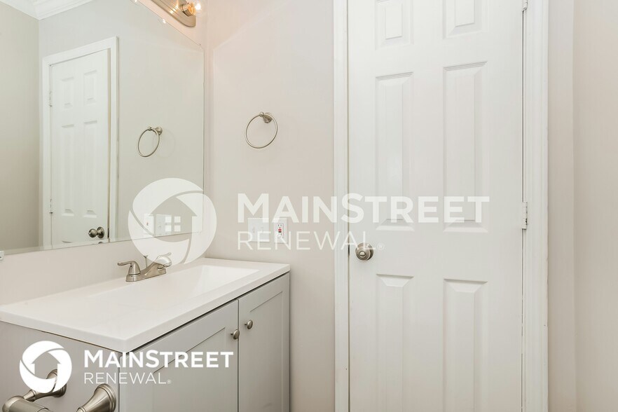 Building Photo - 1309 Cadogan Way