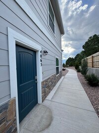 Building Photo - 4065 Warthog Hts