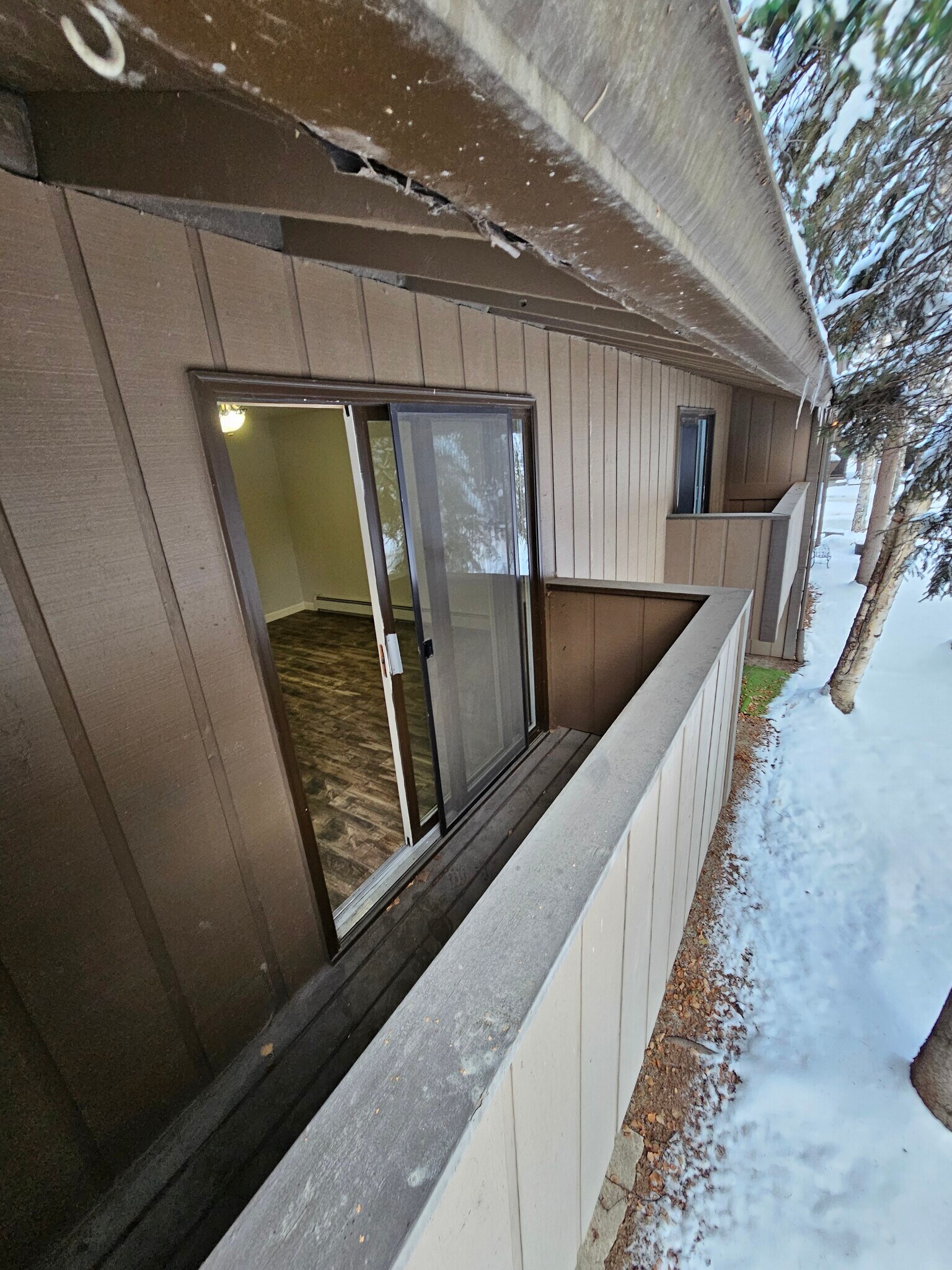 Private Balcony - 7217 Foxridge Cir