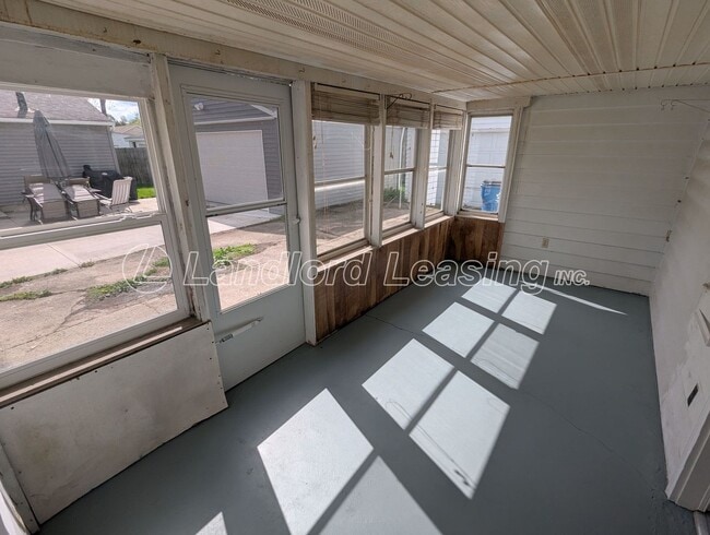 Building Photo - Remodeled 4-Bedroom with Addition and Garage!