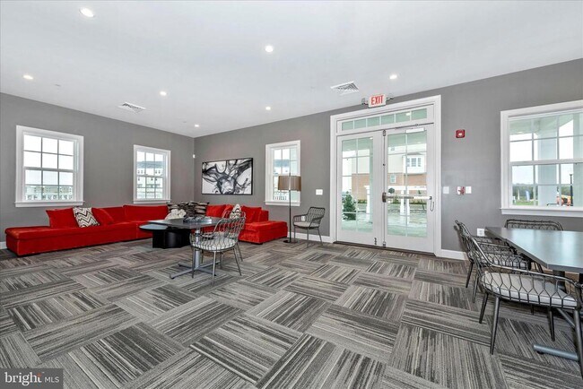 Building Photo - 5018 Judicial Wy