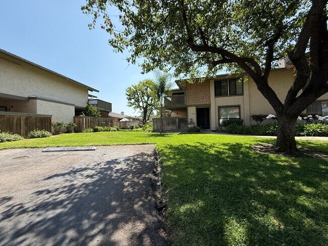 Building Photo - Spacious 3 Bedroom Townhome in Mission Valley! Two Private Patios! Two Assigned Parking Spaces! I...