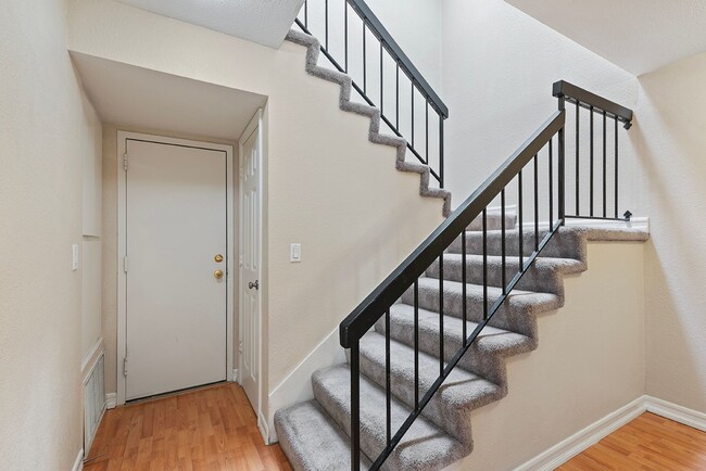 Building Photo - Your New Home Awaits