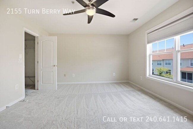 Building Photo - 2155 Turn Berry Way