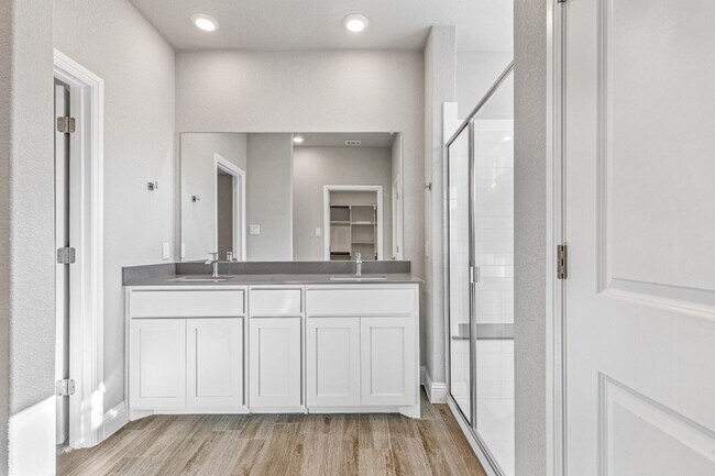 Building Photo - 11521 Adare Dr