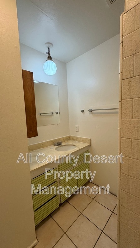 Building Photo - 74390 Alessandro Dr