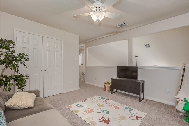 Building Photo - 25311 Sierra Woods Ln