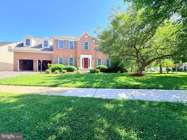 Building Photo - 11610 Seneca Forest Cir