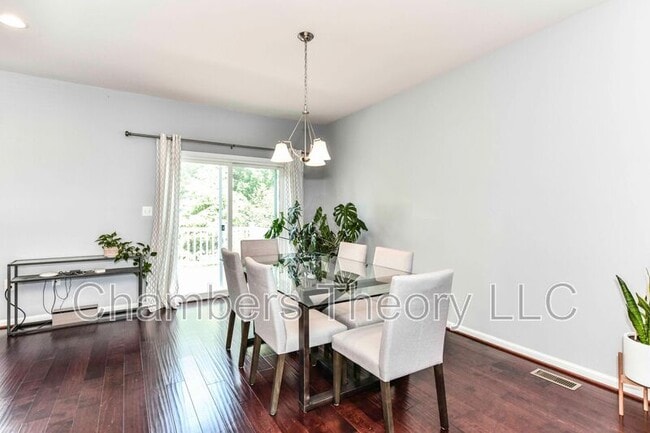 Building Photo - 1778 Rockledge Terrace