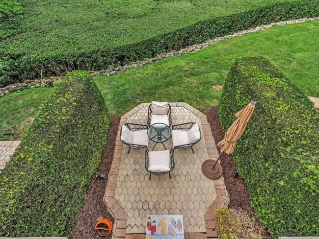 Building Photo - 3602 S Ocean Blvd