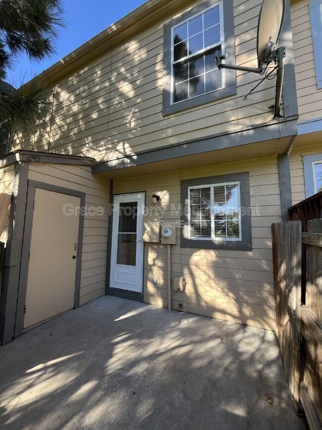 Building Photo - 2941 W 81st Ave